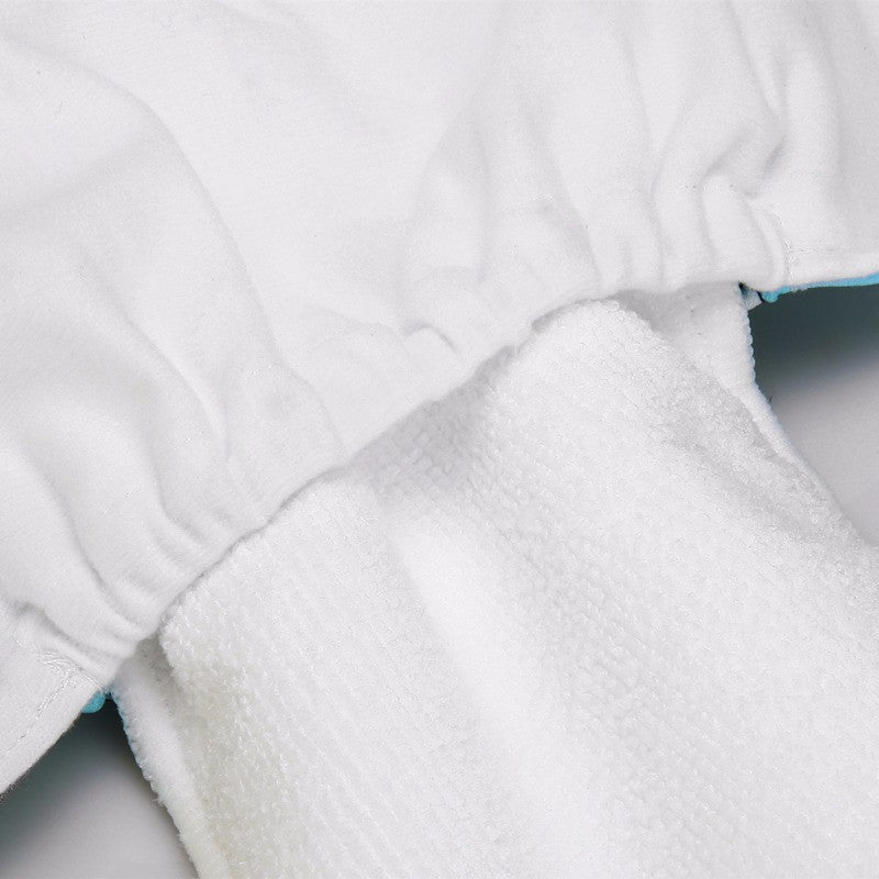 1 fascia riutilizzabile e 1 protezione per pannolini super assorbente, 8 modelli tra cui scegliere.