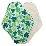 A mezzogiorno, lavare tovaglioli igienici con bambù organico