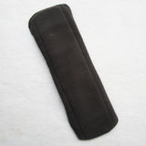 Une jolie serviette hygiénique avec du charbon actif infusé dans les fibres issues du bambou. Si facile à laver, je suis heureuse de passer à un mode de consommation en conscience, merci Léonore Adore pour ce e-concept store autour du bambou.